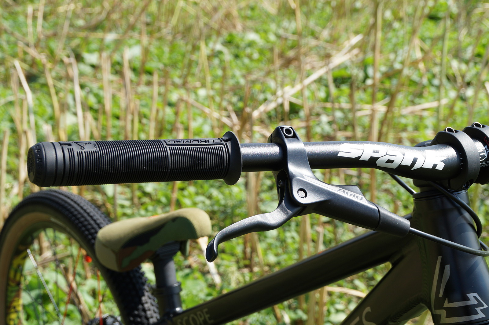 Green Bicycles Scope Custom Dirt/Street/Pumptrack Bike Rock Shox Yari DJ