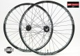 Spank Spike 33 Race Laufradsatz mit DT Swiss 240s Naben 29" 27,5" 26" oder Mullet MIX